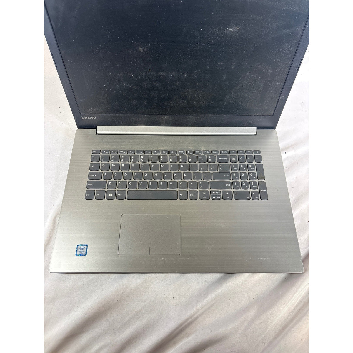 Lenovo IdeaPad 320-17IKB i5-7200U 2.5GHz 8GB No Drive 17"