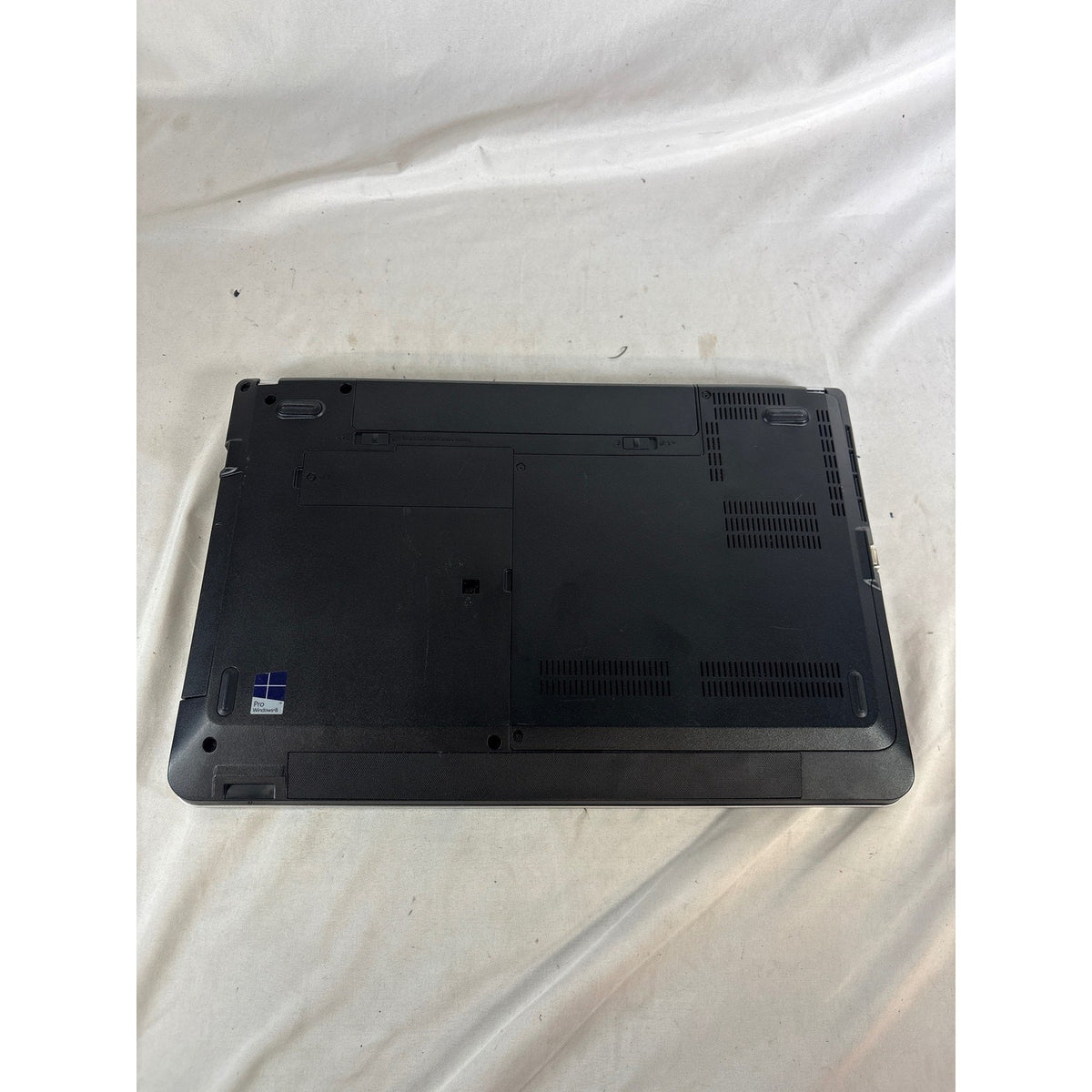 Lenovo ThinkPad Edge E540 i3-4000M 2.4GHz 4GB 500GB HDD 15.6" FOR PARTS/REPAIR