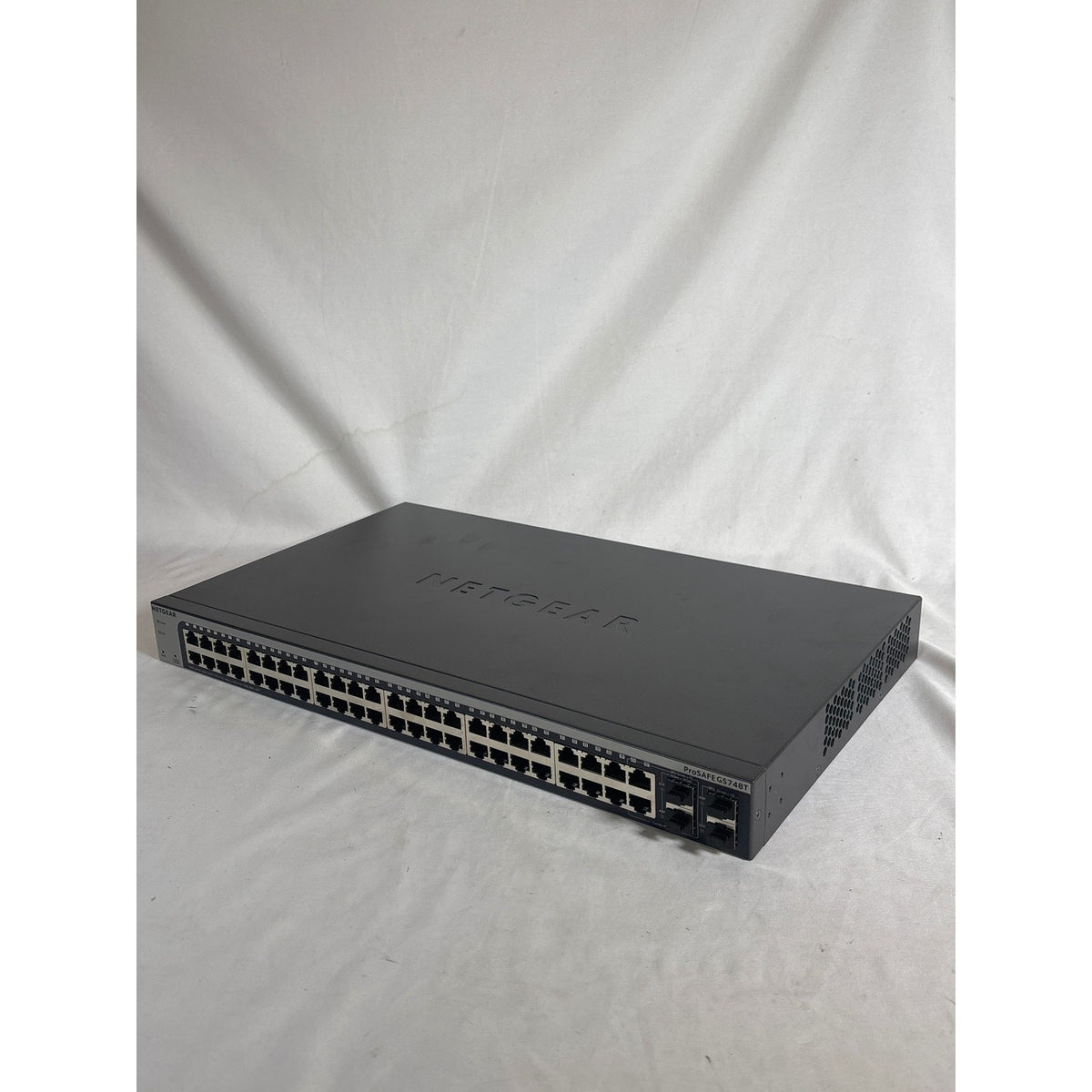 Netgear ProSAFE GS748T V5 Switch 3H36947BA007A 48 ports Black
