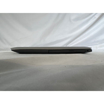 Lenovo IdeaPad 320-17IKB i5-7200U 2.5GHz 8GB No Drive 17"