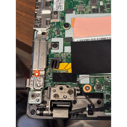 Lenovo ThinkPad T14 Gen 2 i7 14" No SSD FOR PARTS/REPAIR
