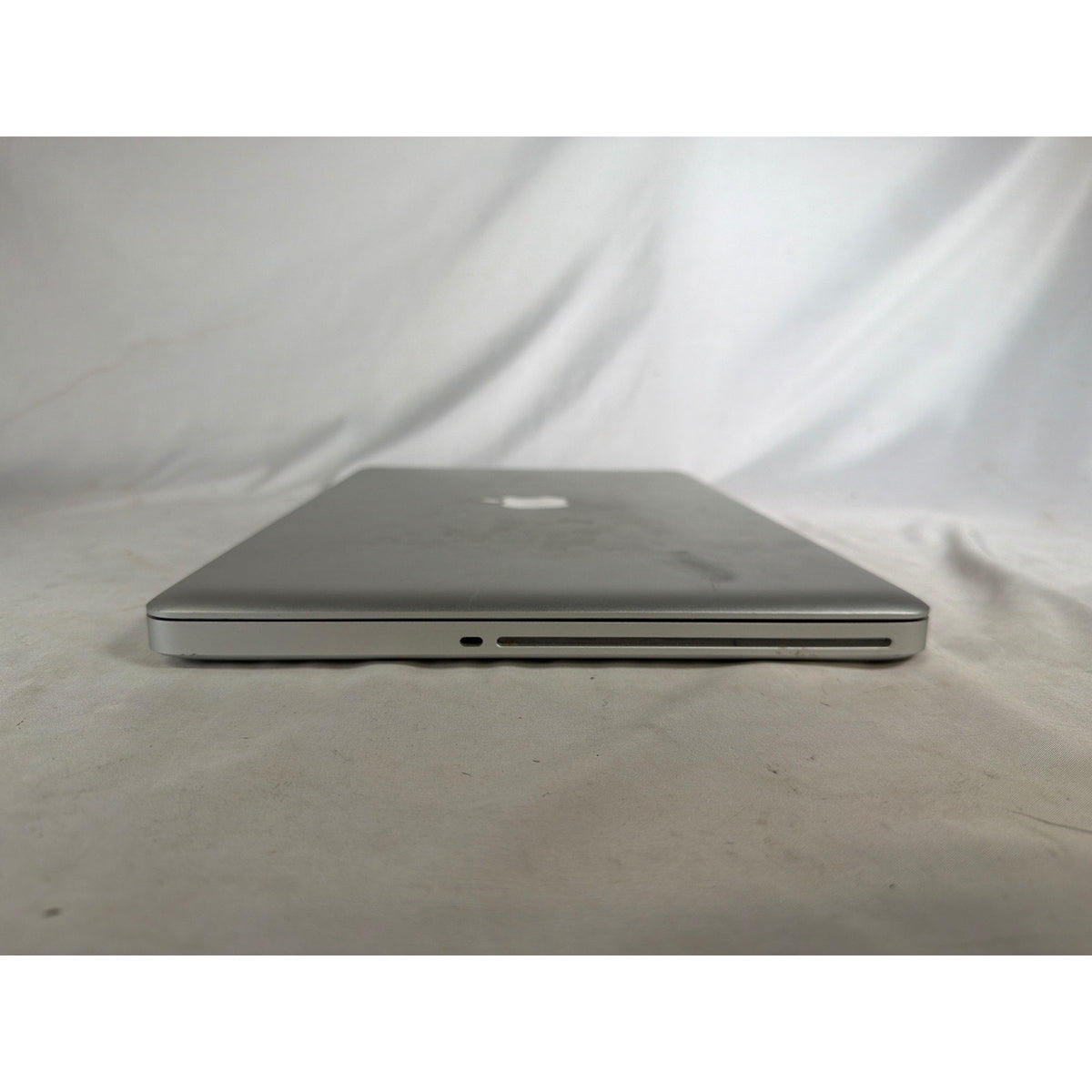 Apple MacBook Pro 15" 2.5GHz No Drive Mid 2009 FOR PARTS/REPAIR MC118LL/A