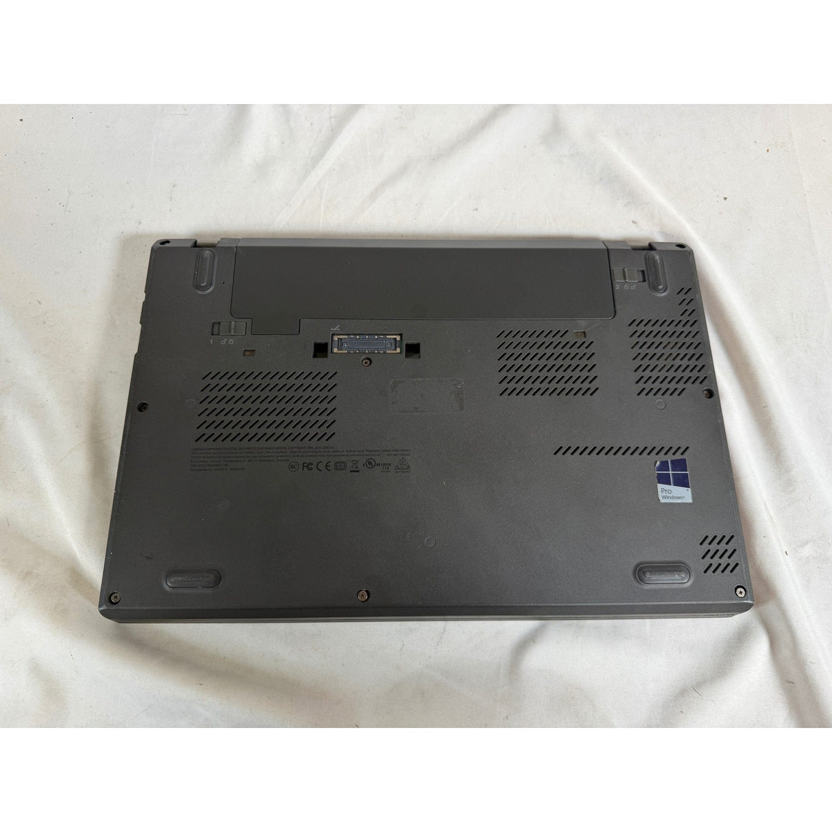 Lenovo ThinkPad X260 Core i5 No RAM No Drive 12.5" FOR PARTS/REPAIR