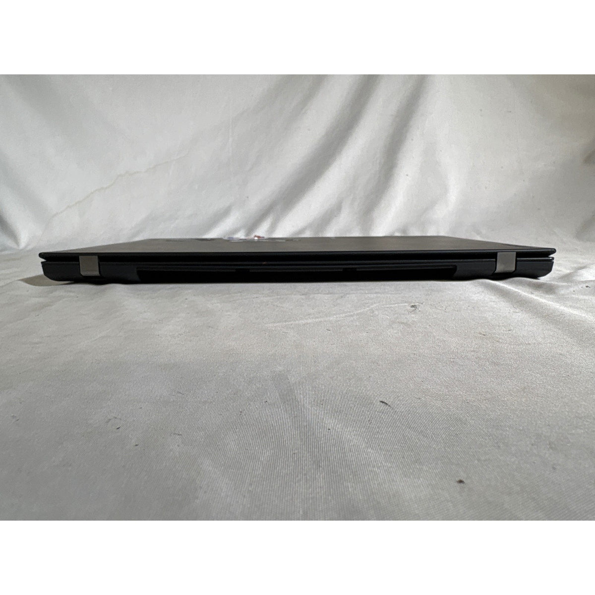 Lenovo ThinkPad T480 i5-8250U No Ram No Drive No Keyboard FOR PARTS/REPAIR