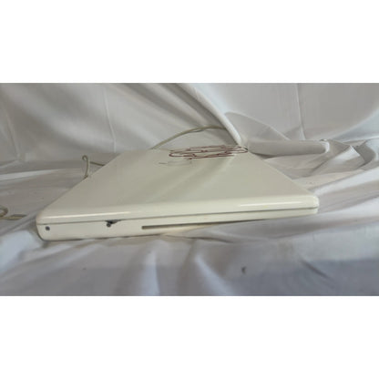 Apple MacBook White 2008 A1181 2.4 GHz Intel Core 2 Duo 2 GB 160 GB HDD 13.3"