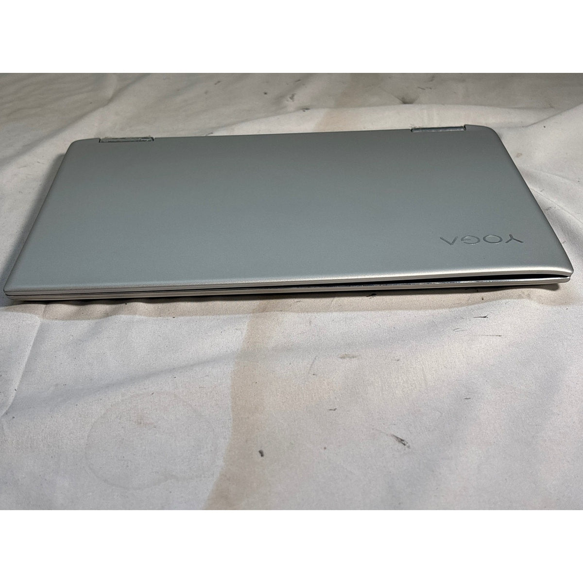 Lenovo YOGA 720-13IKB i5-8250U 8GB 256GB NVMe SSD 13.2" Cracked screen